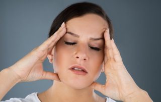 managing-the-symptoms-and-triggers-of-migraines-naturally